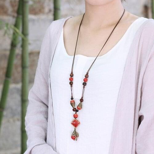 Women Ceramic Necklace Handmade New Winter Sweater Chain Copper Alloy Necklace Pendant Long All-match Female Fashion Accessories