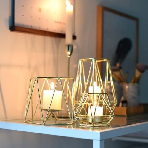 Nordic Home&Christmas Decoration Accessories Metal Candle Holder Candle Stand Wedding Centerpieces Electroplated candelabros