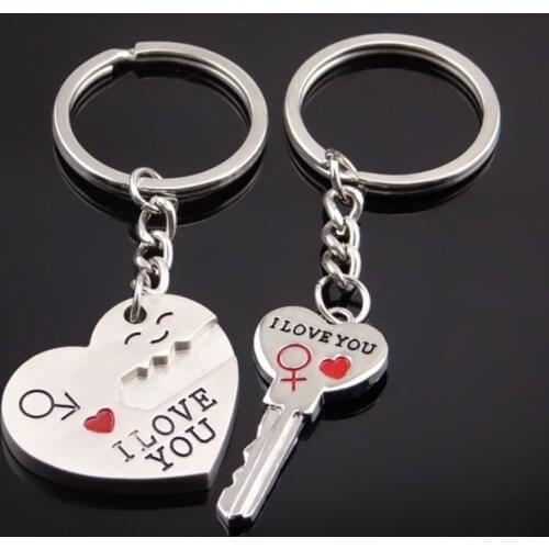 2021 New Smiley Love Lock Metal Couple Keychain Ring Keyring Key Chain Lover Delicate Gift For Girl Friend Wholesale In Stock