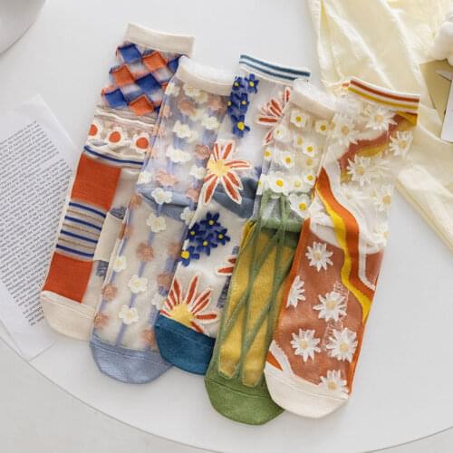Summer Fashion Fishnet Socks Transparent Cute Thin Embroidery Flowers Women Girls Harajuku Streetwear Mesh Flower Socks