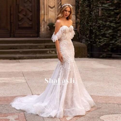 Vintage Mermaid Wedding Dresses Soft Satin Beach Bridal Gowns V-neck Sleeveless Lace Appliques Party Gowns Vestido De Novia