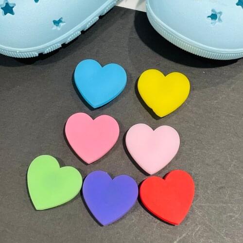 1Pcs Macaron Heart-Shaped PVC Shoe Charms Garden Shoe Accessories Sandals Decoration Clog for Wristband Croc Jibz Kids Girl gift