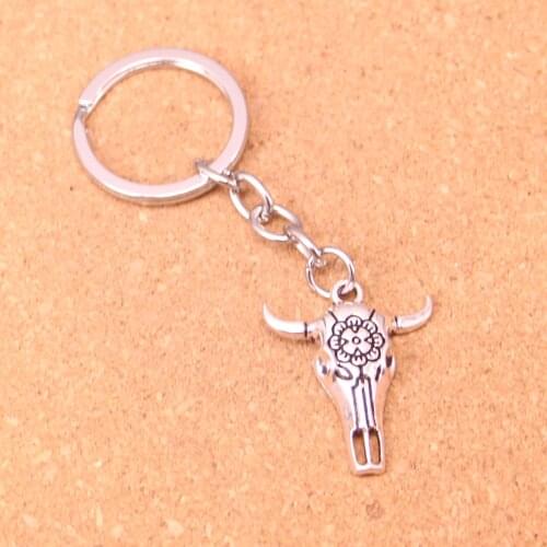 Hot Sale skull bull ox star head Keychain for Lovers Alloy Fashion Trinket Ring For Car Key Chain The New Year gift