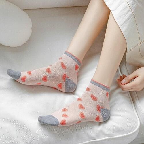 2021 Japanese Style Vintage Flowers Print Socks For Women Harajuku Cute Geometric Patterns Breathable Trend Womens Socks