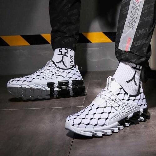 38-47 Big Size Men Shoes Lightweight Breathable White Men Casual Sneakers Spring 2021 Fashion Comfortable Walking Shoes for Man