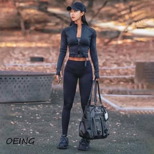 Workout Fashion Black 2 Pieces Tracksuits Zip Up Traning Zip Up Crop Tops and Seamless Leggings Activewear Sets