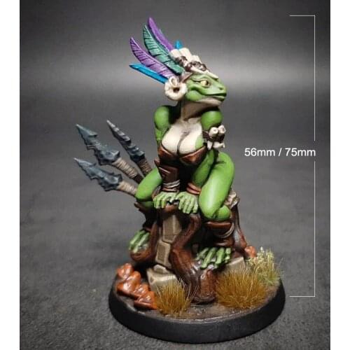 1/24 75mm 1/32 56mm Resin Model Kits Lizard Women Figure Unpainted No Color RW-240