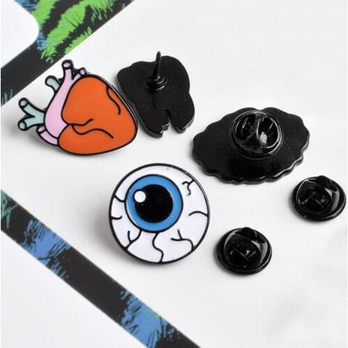 New 2019 Fashion Women Brooch Europe United States Japan And South Korea Organ Jun Teeth Eyes Little Heart Amygdala Brooch Pin