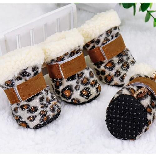 4pcs Winter Dog Pet Shoes Anti-slip Snow Boots for Small Dogs Thick Cat Puppy Shoes Socks Pet Boots for Chihuahua Yorkshire