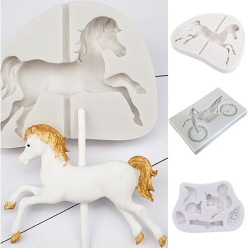 Carousel Horse Shape Plastic Cake Mold Bakeware 3D Silicone Mould For Chocolate Clay Fondant Cake Tools Decorating