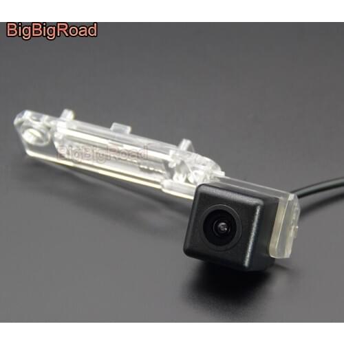 BigBigRoad Vehicle Wireless Rear View Parking Camera HD Color Image For Volkswagen For Volkswagen Touran Passat B5 B6 LingYu CC