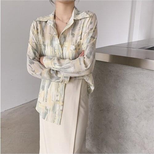 LMQ NEW 2021 Women Spring Long Sleeve Vintage Printed Temperament Shirt Female Design Sense Blouses Plus Size Loose Tops