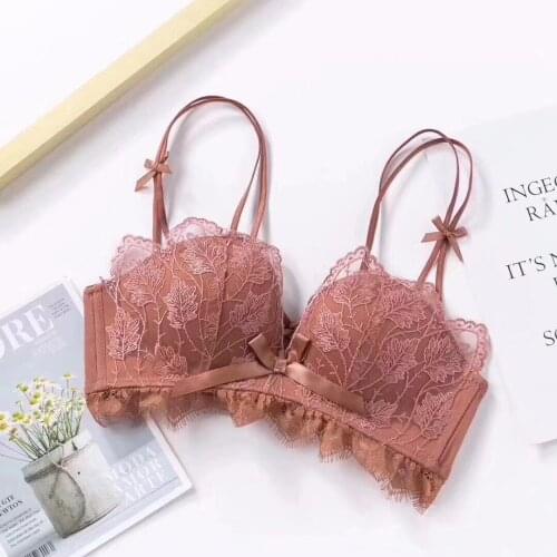 New Style Underwear Womens Lace Beautiful Back Gathered Sexy Rimless Lavender Thin Bra Set Sexy Bra and Panty Sets