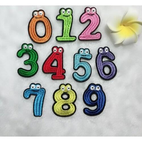 100pcs/lot Digital Cloth Paste Cute Animal Embroidery Kids Clothing Patches Shoes Hats Decoration Accessories Iron on Transfers