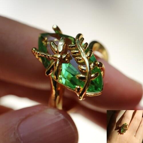 Fashion green dragonfly Rings for women Rrendy retro Zircon Stone Ring rhinestone filled Finger Rings girl female Party ring