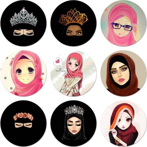 Uslim Islamic Gril Eyes Woman In Hijab Face Icons Pins Badge Decoration Brooches Metal Badges For Backpack Decoration