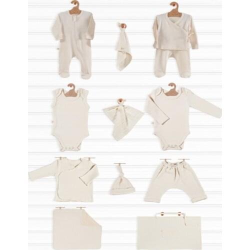 HOSPITAL OUTFIT FOR NEWBORN AND MOM - 11 PIECES - WITH BAG AND BREASTFEEDING COVER - 100% ORGANIC COTTON