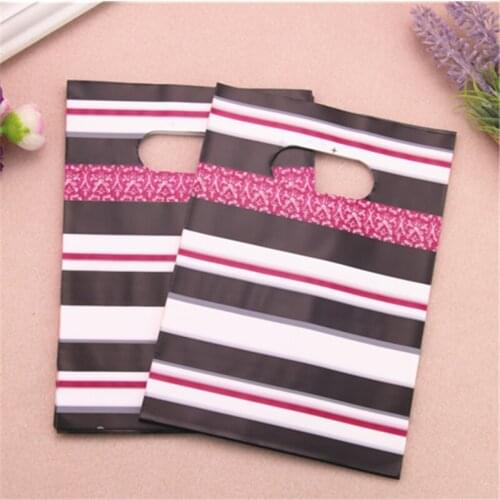 2021 New Design Wholesale 100pcs/lot 13*18cm Luxury Vintage European Style Plastic Shopping Gift Bags