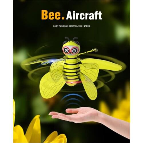 Childrens RC Flying Mini Animal Bee Remote Control Toys Electronic Infrared Induction Aircraft With Built-in Battery For Kids