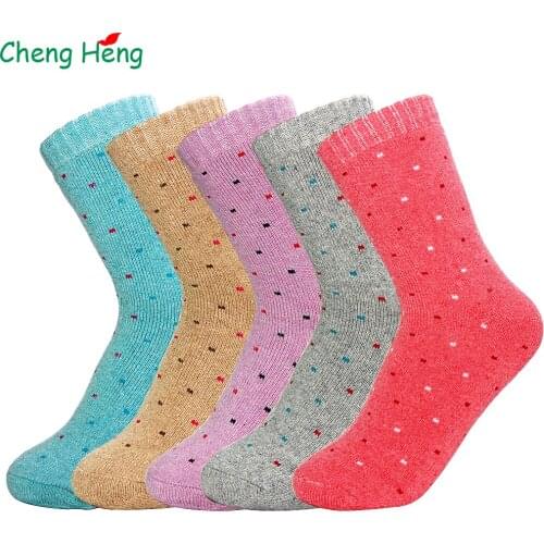 Cheng Heng 5 pairs/bag Fashion Women Rabbit Wool Spring Autumn Winter Thick Warm Socks Soft Casual Sweet Style Dot pattern Sock