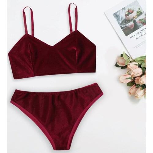 Plus Size Pajamas Sets V-neck Suede Sexy Lingerie Set 2 Piece Sleeveless Strap Nightwear Fashion Female Sleepwear Ladies Pyjamas