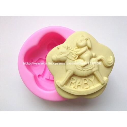 New! Free Shipping Rabbit & Wooden Horse Shaped Silicone Mold Cake Decoration Fondant Cake 3D Mold Food Grade Silicone Mould 241