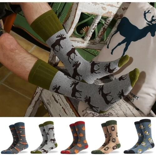 2020 Dress Socks for Men New Tide Socks Mens Interesting Animal Cotton Socks New Socks Barefoot Deer Fox Leaves Tide Socks