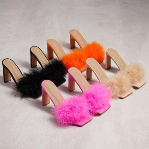 Square heel Female Shoes Plush Slippers For Adults Women Heels Low Slides Block 2020 Fur High Summer Rome Feather Pumps Rubber