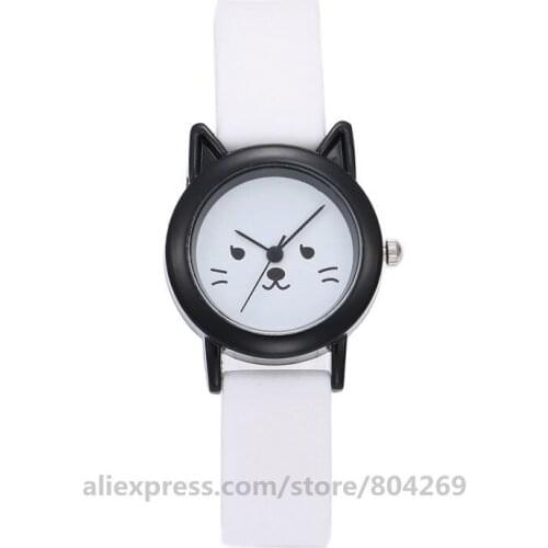 New Arrival Fashion Cute Cat Leather Strap Watches Cartoon Tiny Leather Women Quartz Wristwatch Wholesale Factory Price
