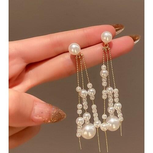 Korean Fashion Imitation Pearl Dangle Errings for Women Ladies Long Pearl Shinning Rhinestone Tassel Earrings Accessories