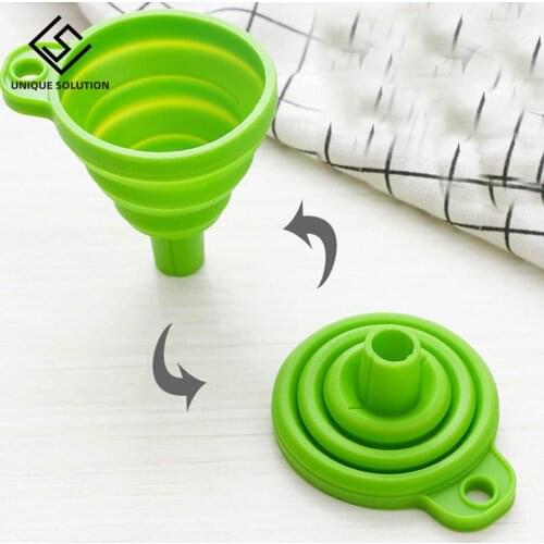 Soft Foldable Kitchen Tool DIY Food-Grade Folding Silicone Funnel Household Liquid Dispensing Mini Funnel Oil Bottle Collapsible