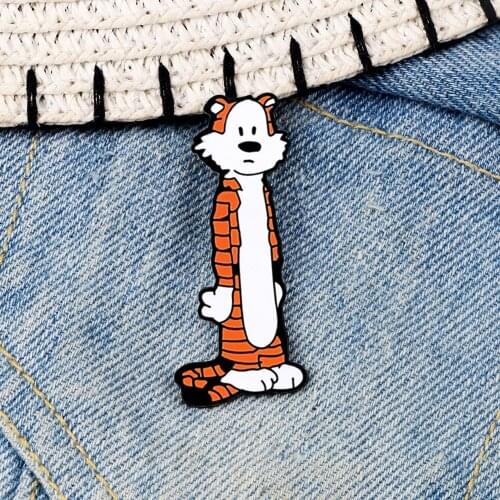 Women Brooch Favorite gifts Cute Metal Enamel Pins and Brooches Lapel Pin Backpack Bags Badge Collar Jackets Denim Badge Jewelry