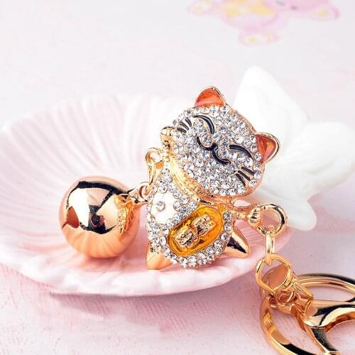 Cute Crystal Keychain Womens Alloy Big Bell Rhinestone Japanese Lucky Cat Car Key Chain Girl Bag Pendant Jewelry Keyring Animal