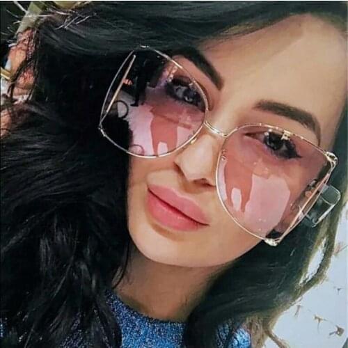 Fashion Oversized Sunglasses Women 2020 Brand Designer Big Square Sun Glasses Pearl Decoration Cat Eye Shades Butterfly Eyewear