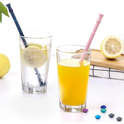 Collapsible Silicone Straw Reusable Folding Drinking Straw with Carrying Case and Cleaning Brush for Travel, Home, Office Drinks