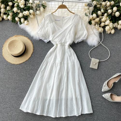 Summer new pure color first love Dress V-neck temperament commuting woman dress Puff sleeve dresses for women 2021