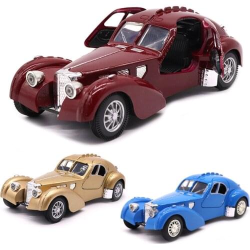 1:28 Classic Vintage Car Boys Cars Model Toy Pull-Back Alloy Diecasts Vehicles Collectible Toys For Children 2-Doors Opened Y210