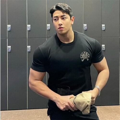 2021 Summer Mens T-shirt Casual Short Sleeve Tee Shirt Men Clothing Hip Hop Tshirt Streetwear Male Tops Fashion T shirt For Men