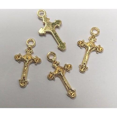50pcs GOLD tone little crucifix design charms EF1877-G