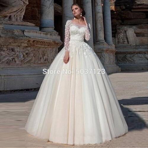 Light Champagne A Line Wedding Dresses Beading sashes Scoop Long Sleeves Lace Appliques Bridal Gown Button Vestido De Noiva