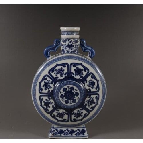 Qianlong Blue And White Eight Treasures Pattern Flat Vase Classical Home Antique Cabinet Blue And White Porcelain Decoration