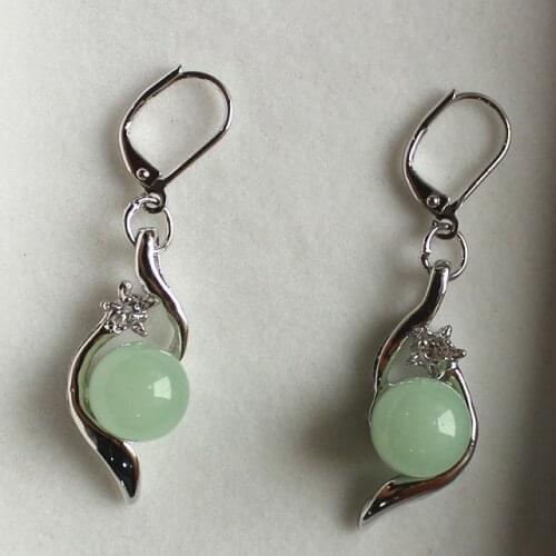 New! 2014 nice 10mm light green jadesbread earring
