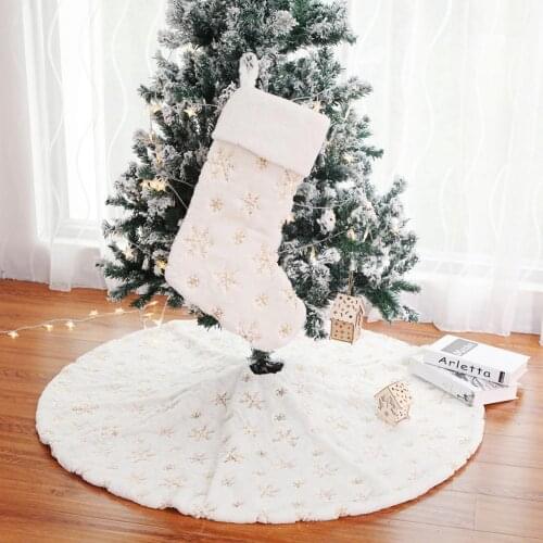 Christmas Tree Skirt High-grade Plush Sequins Embroidered White Tree Skirt Carpet Christmas Decorations New Year Home Decor