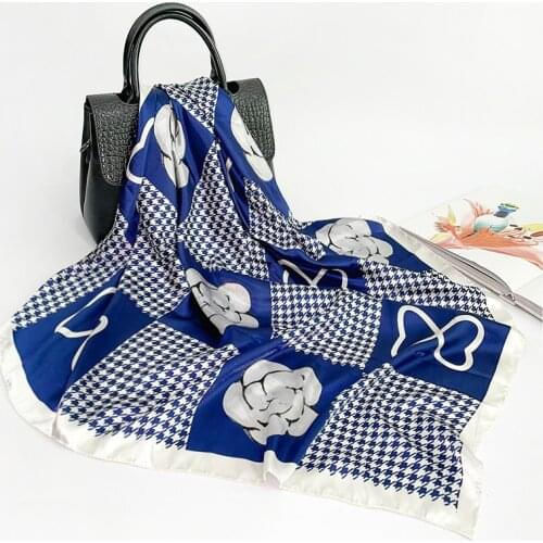 2021 new silk scarf lesbian camellia print custom logo big shawl 90x90cm flower silk scarves