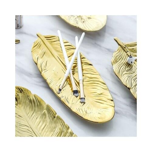 Jewelry Collection Plate Nordic Wind Phnom Penh Dark Green Feather Banana Leaves Retro Inventory Heart Plate Home Decoration