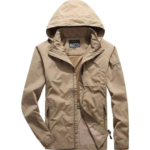 Mens Jacket Spring Autumn Outwear Sportswear Hooded Overcoat Male Multi-Pocket Coat Quick Dry Clothing Asian Size