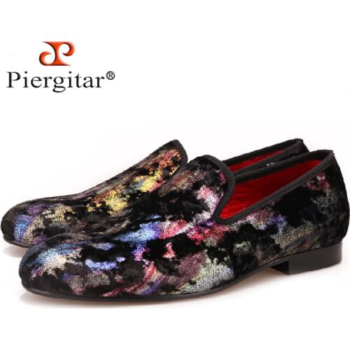 Piergitar 2017 New Colorful Prints designs Men velvet shoes Fashion Party and Club mens loafers big size male smoking slippers
