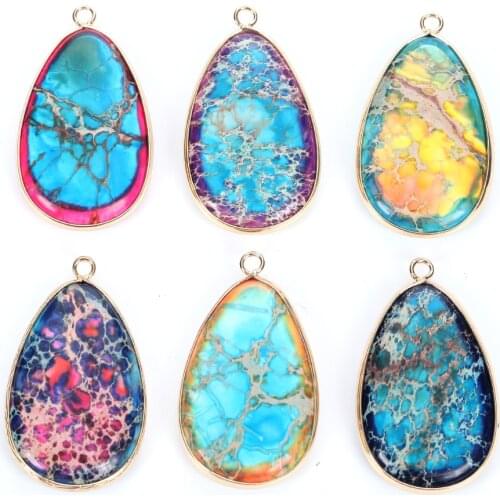 Vermigo Pendant Chains