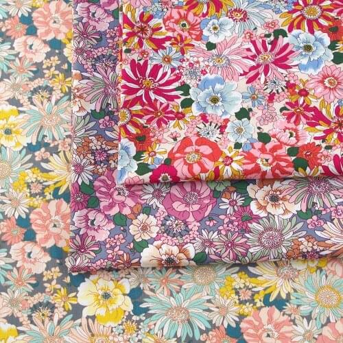 140cmx50cm Cotton Poplin Fabric for Cloth, Bedding, Patchwork - Big flowers (80g)