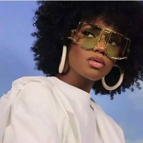 Fashion Square Sunglasses Metal Rivet Eyewear Oversized Mirror Square Sunglasses Men Women Shades Glasses